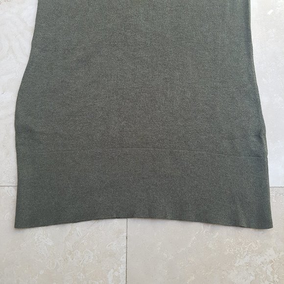 Abercrombie & Fitch V Neck Long Sweater - Picture 9 of 10